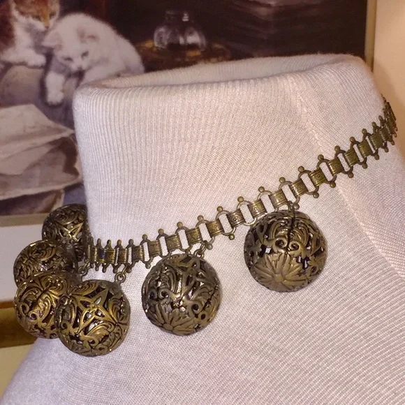 Antique Victorian Brass Filigree Ball Book Link Chain Necklace - Picture 6 of 17